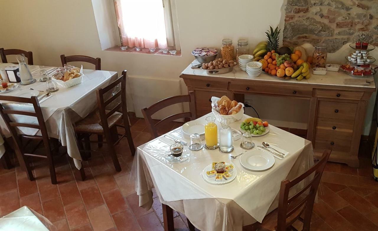 Casal Sant'Elena Bed and Breakfast Altopascio Eksteriør billede